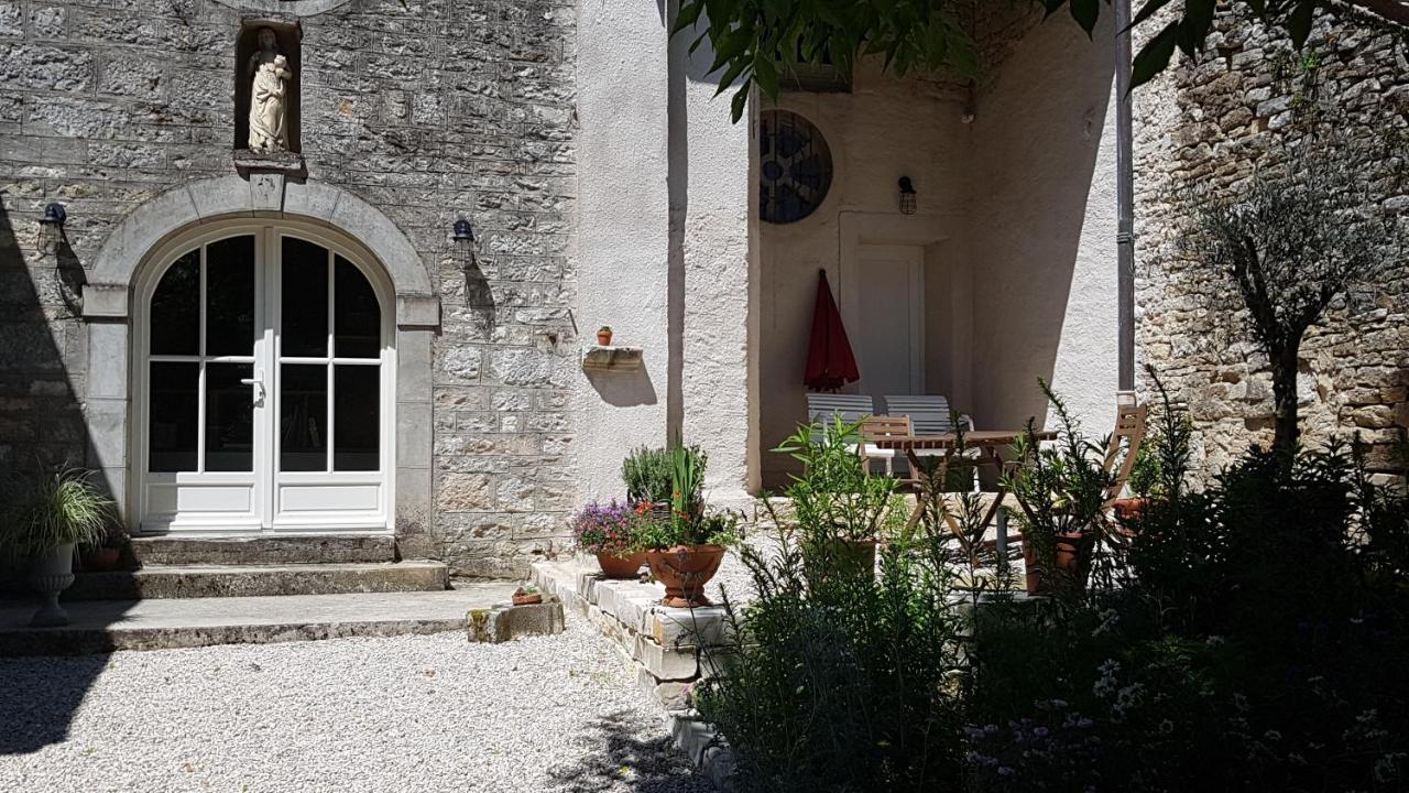 Le Clos - La Chapelle Lombard  外观 照片